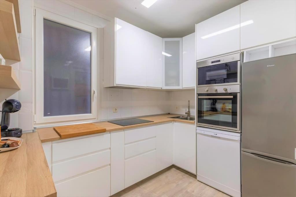 Ferienwohnung Piso Diseno Deluxe Casco Viejo Entrada Autonoma Y Ascensor Bilbao Exterior foto
